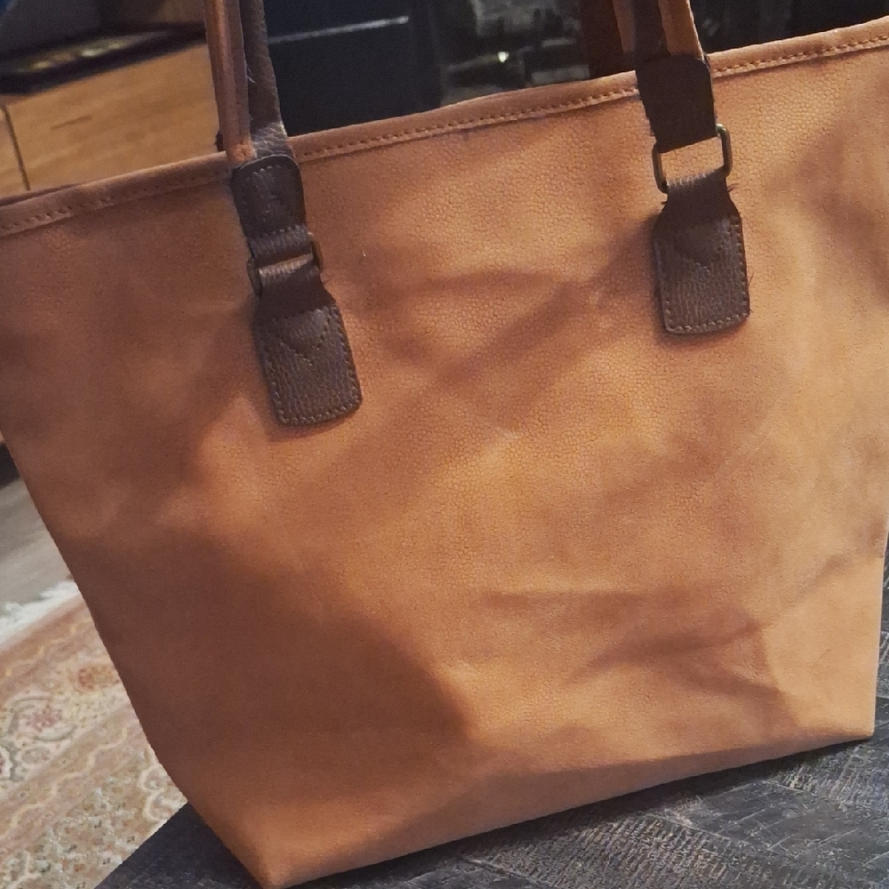 Sophisticated Tan and Brown Leather Tote